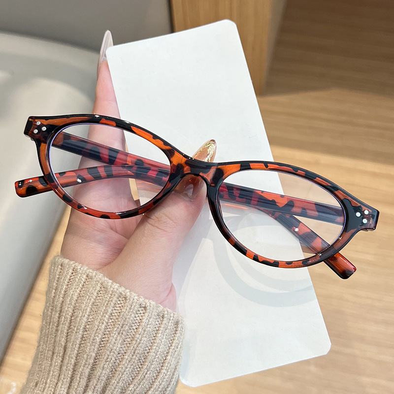 Wholesale Vintage Oval Anti Blue Light Glasses With Small Plastic Frame - Everful