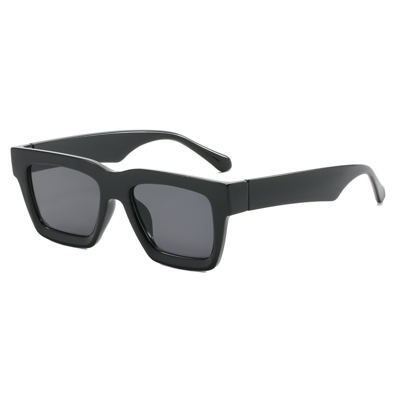 Wholesale Retro Square Sunglasses with UV400 Protection For Men Women - Everful