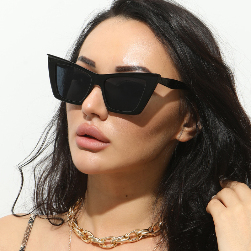 Wholesale Vintage Cat Eye Sunglasses With Leopard PC Frame For Women - Everful