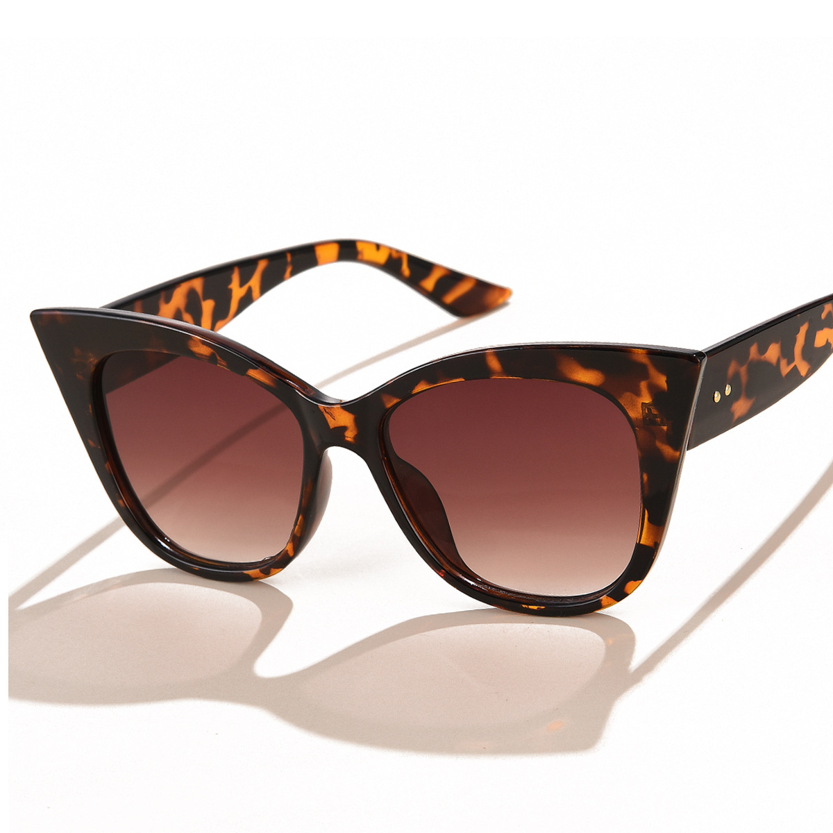 Wholesale Vintage Cat Eye Sunglasses For Women Large Frame UV400 - Everful