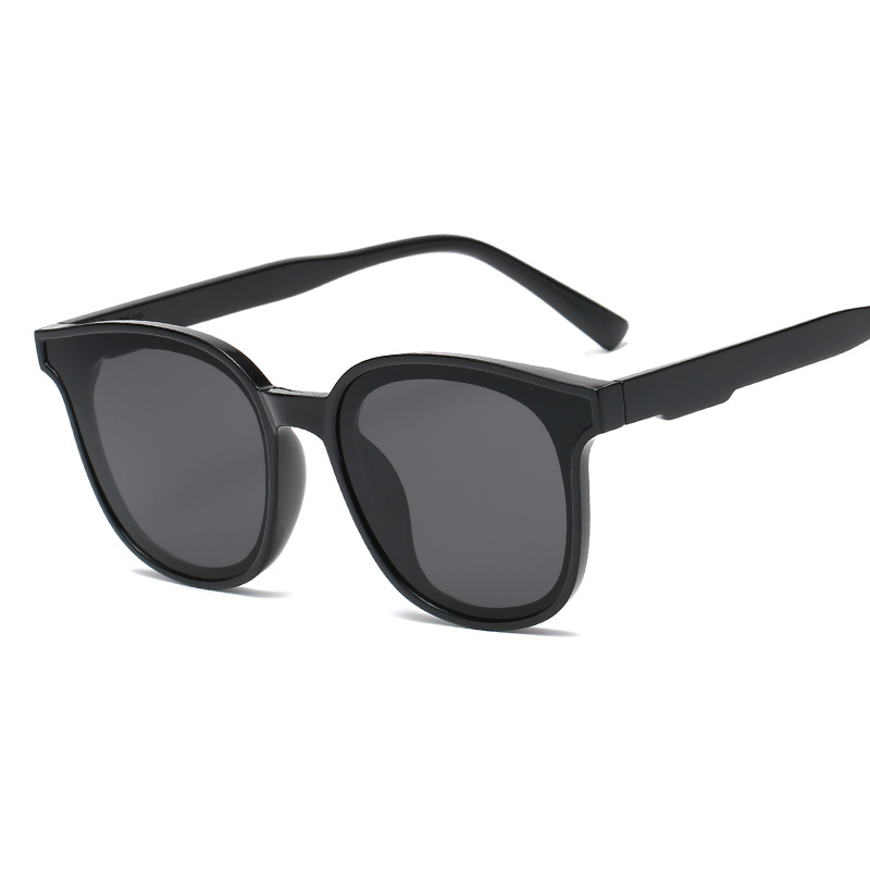 Wholesale Retro Oversized Square Sunglasses PC Frame UV400 For Men Women - Everful