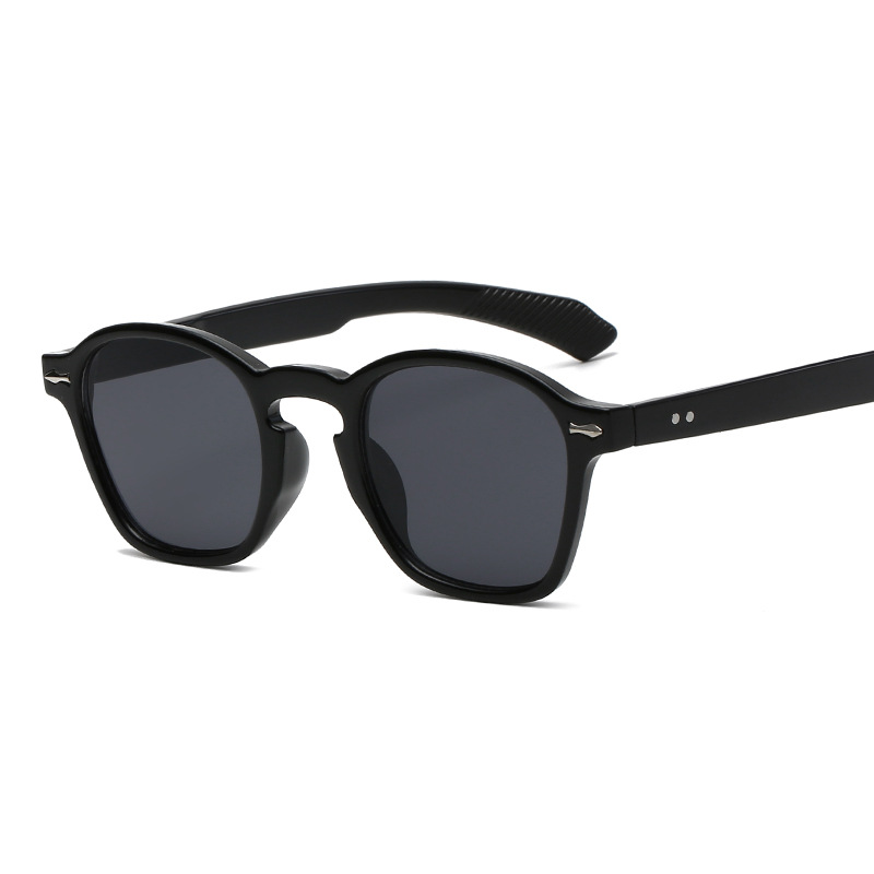 Wholesale Retro Square Resin Sunglasses with UV400 Protection - Everful