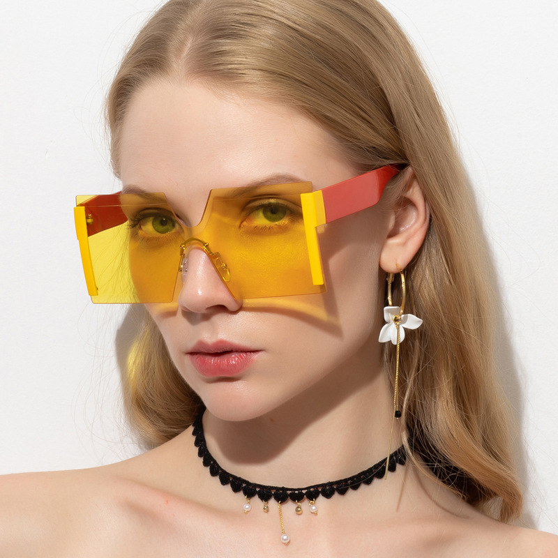 Wholesale Oversized Square Frameless Sunglasses with Gradient PC Lenses - Everful
