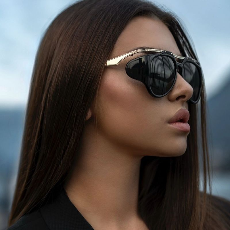 Wholesale Oversized Cat Eye Sunglasses With Metal PC Frame For Women - Everful