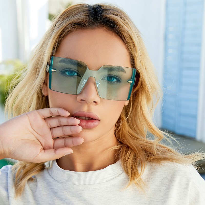 Wholesale Oversized Rimless Square Sunglasses with 3D Quilted Temples - Everful