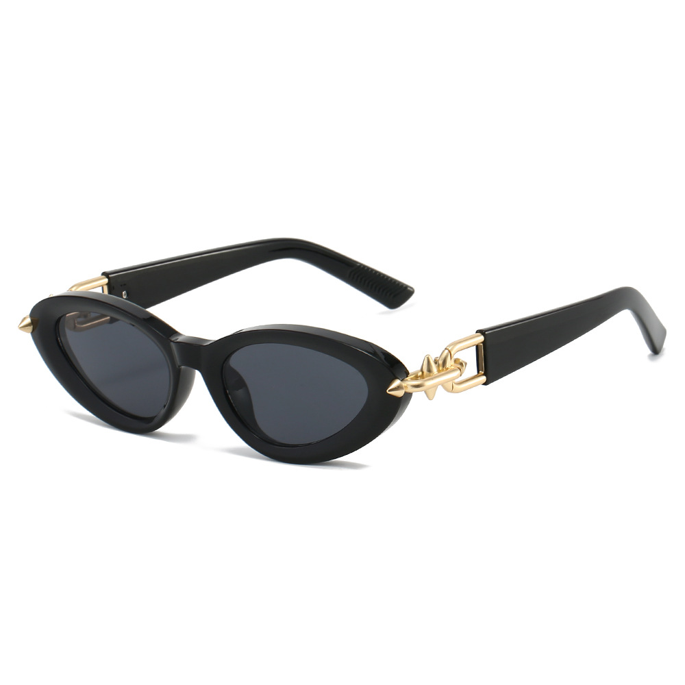 Wholesale Trendy Cat Eye Sunglasses With Metal Chain Spike - Everful