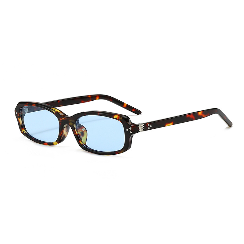 Wholesale Retro Rectangular Sunglasses PC Frame UV400 Protection - Everful
