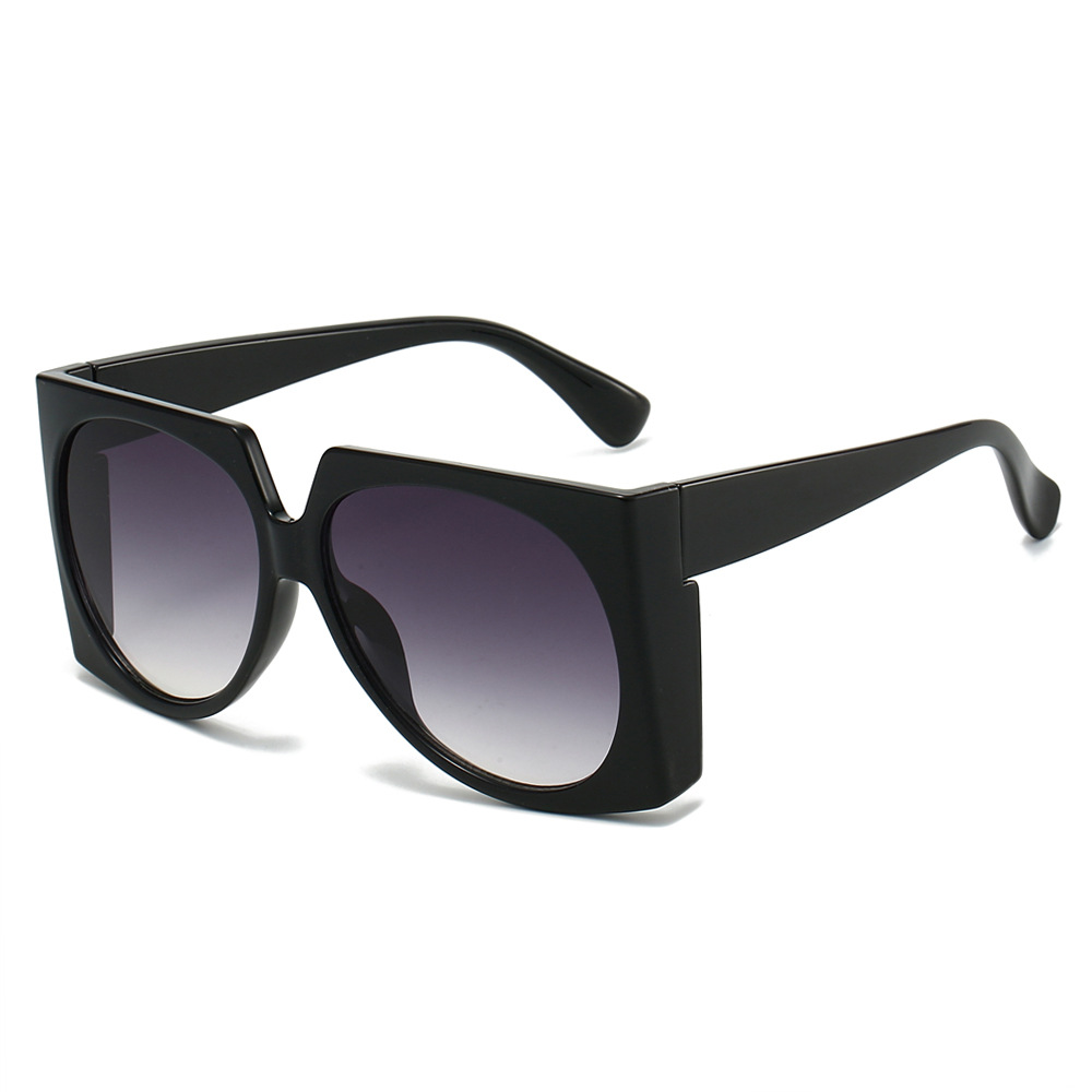 Women Trendy Oversized Square Sunglasses UV400 Protection PC Alloy Frame Gradient Lens Fashionable Eyewear Daily Beach Party
