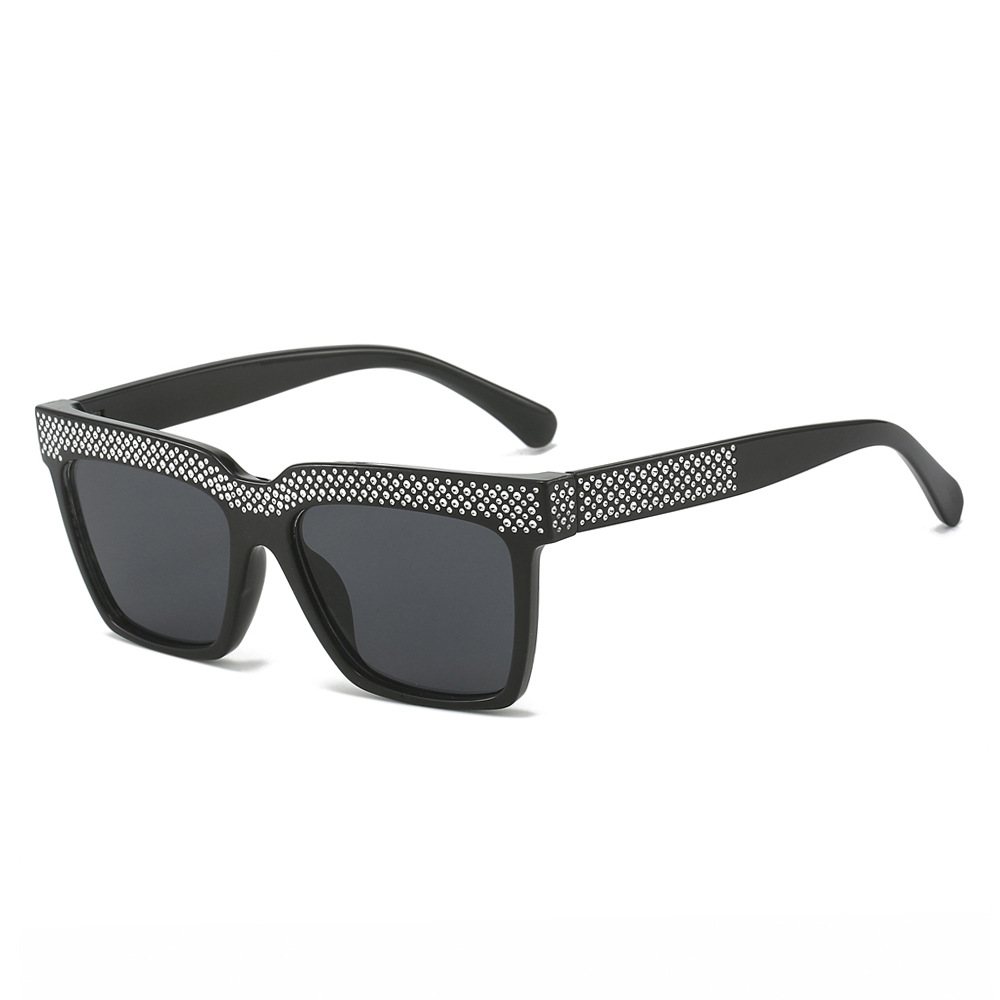 Wholesale Oversized Square Rhinestone Sunglasses With PC Frame For Women - Everful
