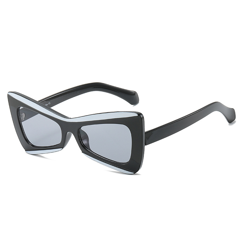 Wholesale Butterfly Shaped Sunglasses with PC Frame for Women - Everful