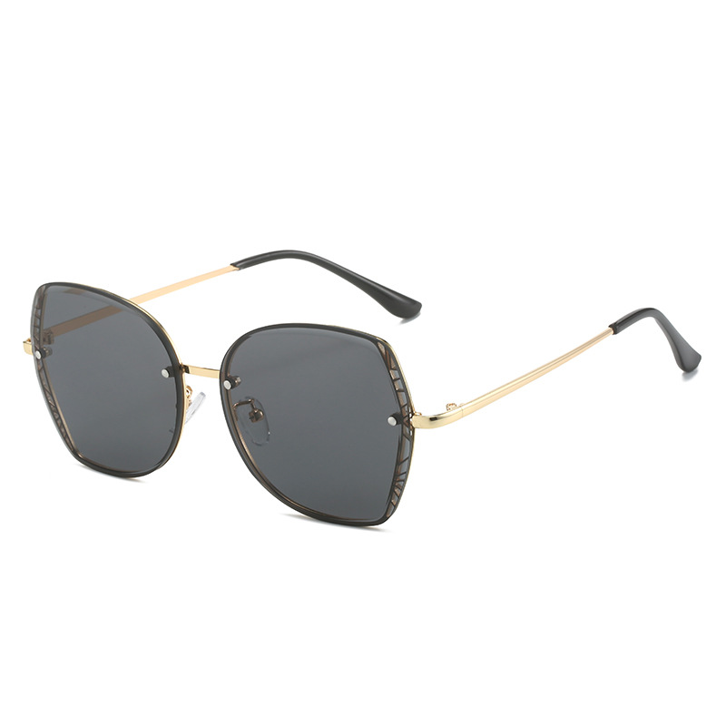 Wholesale Oversized Square Sunglasses Metal Frame For Women UV400 - Everful