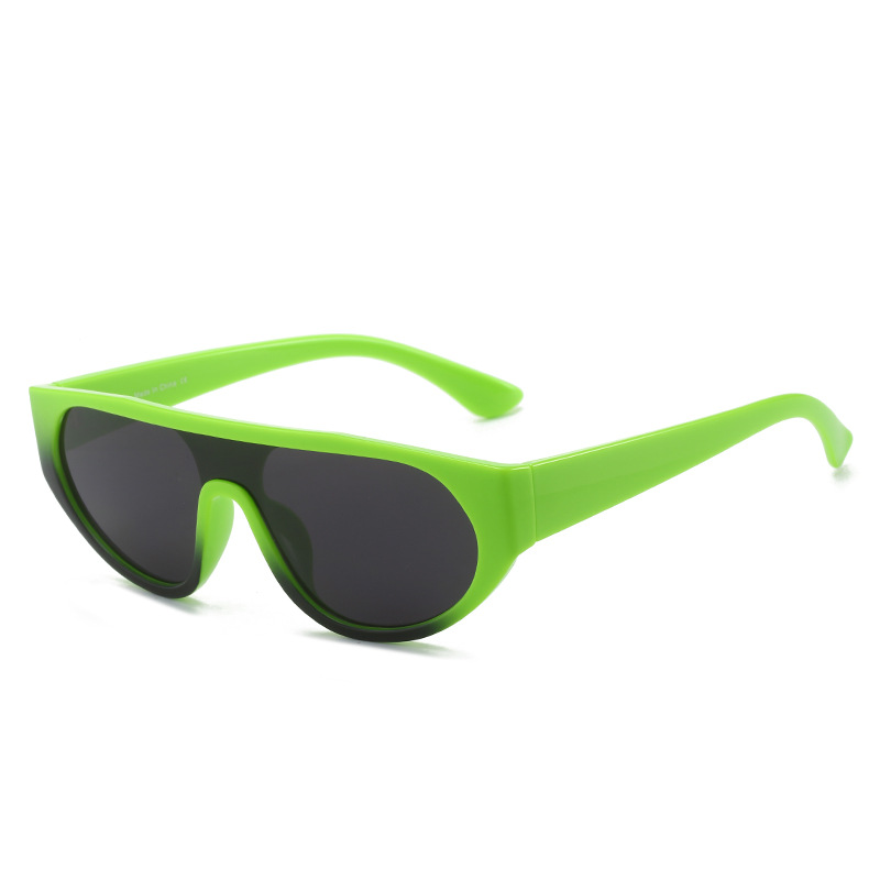 Wholesale Oversized Shield Sunglasses UV400 Protection Y2K Retro Fashion - Everful