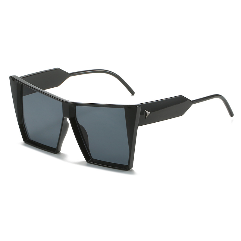 Wholesale Vintage Oversized Cat Eye Sunglasses With Triangle Rivet For Women - Everful