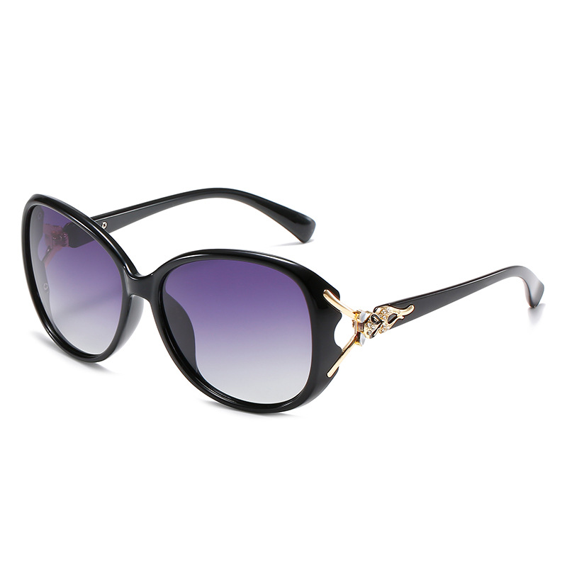 Wholesale Women Oversized Rhinestone Butterfly Sunglasses UV400 - Everful