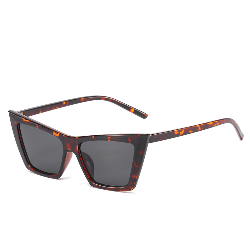 Wholesale Retro Cat Eye Sunglasses with Square PC Frame For Women - Everful