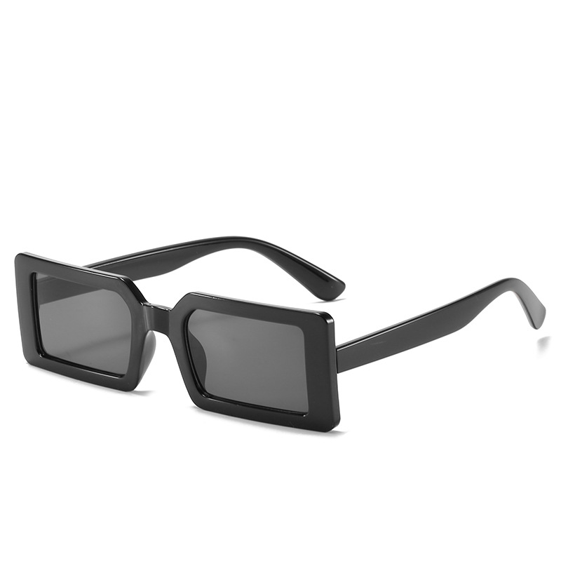 Wholesale Retro Rectangular Sunglasses With PC Frame UV400 For Women - Everful