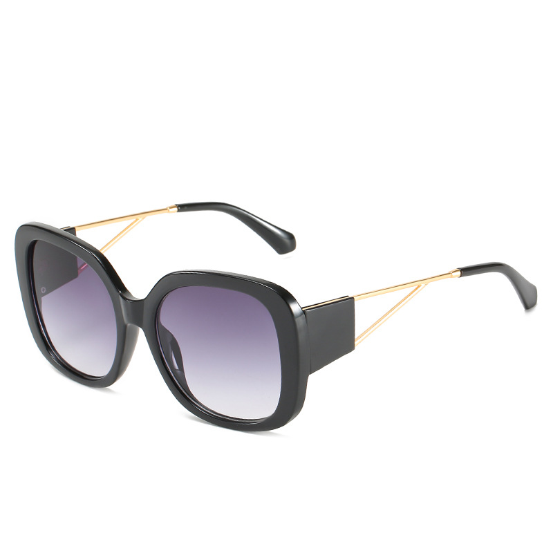 Oversized Square Sunglasses For Women Fashion PC Metal Frame UV400 Gradient Lenses Travel Party Style