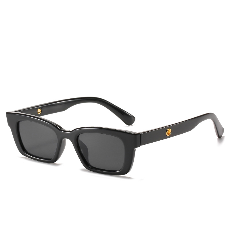 Wholesale Vintage Square Sunglasses with Gold Metal Decoration UV400 - Everful
