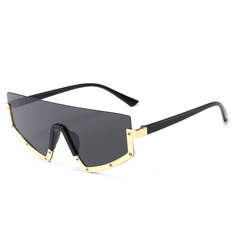 Wholesale Oversized Shield Sunglasses with Metal Frame and Rivet Decor - Everful