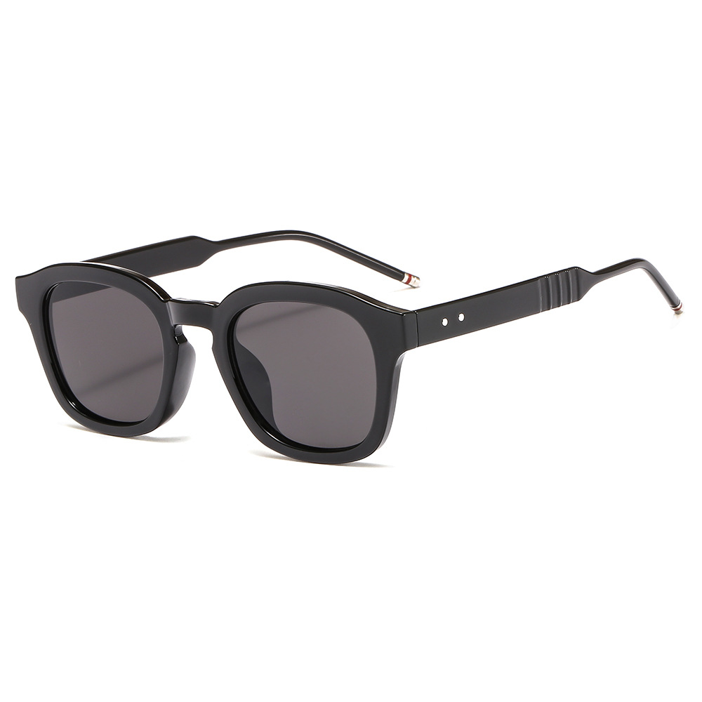 Wholesale Retro Square Sunglasses Small Frame UV400 For Women Men - Everful