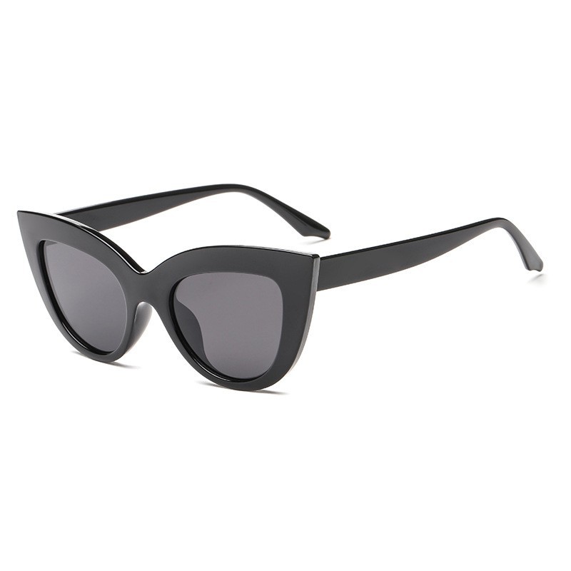 Wholesale Women Retro Cat Eye Sunglasses UV400 Protection Large Frame - Everful