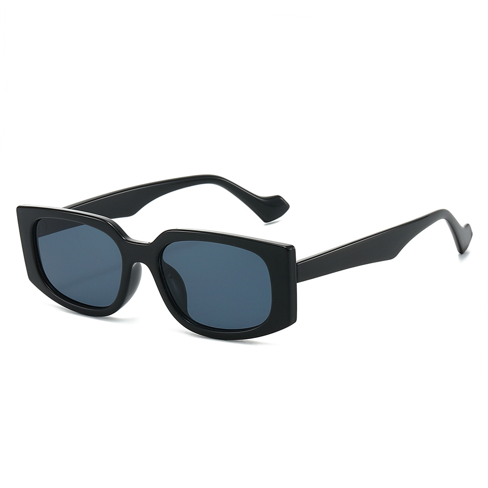 Wholesale Retro Square Polycarbonate Sunglasses UV400 Protection For Women Men - Everful