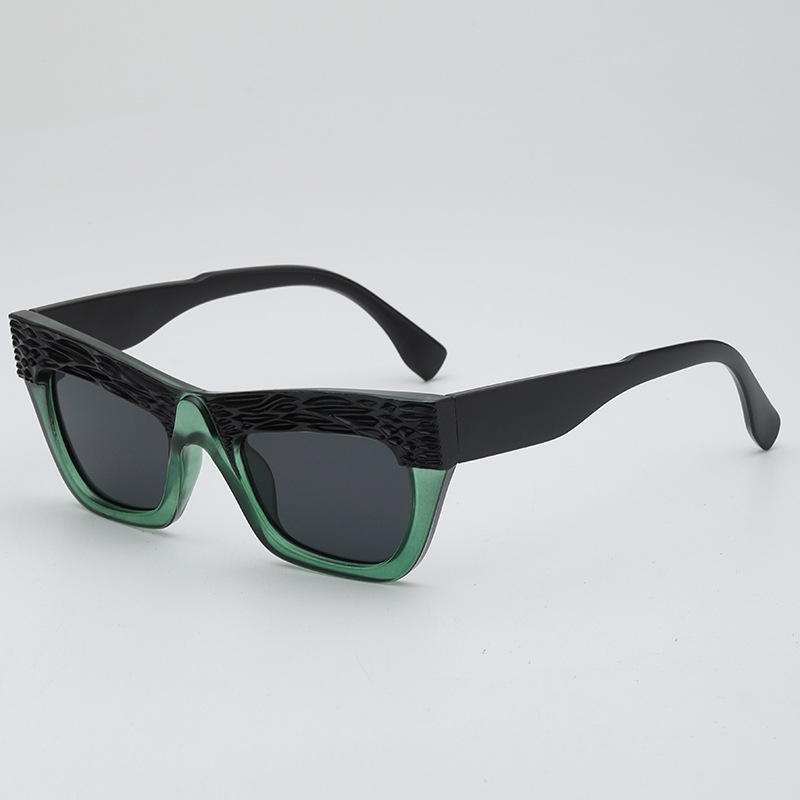 Wholesale Retro Cat Eye Sunglasses UV400 Protection With 3D Relief Texture - Everful