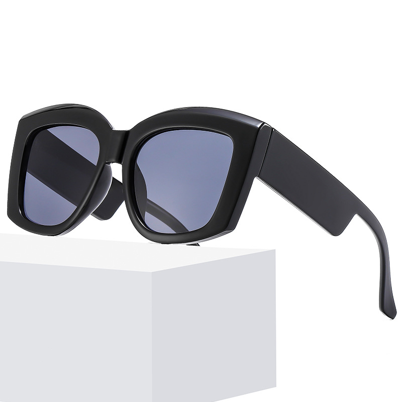 Wholesale Square Large Frame Sunglasses with Retro Thick Temples - Everful
