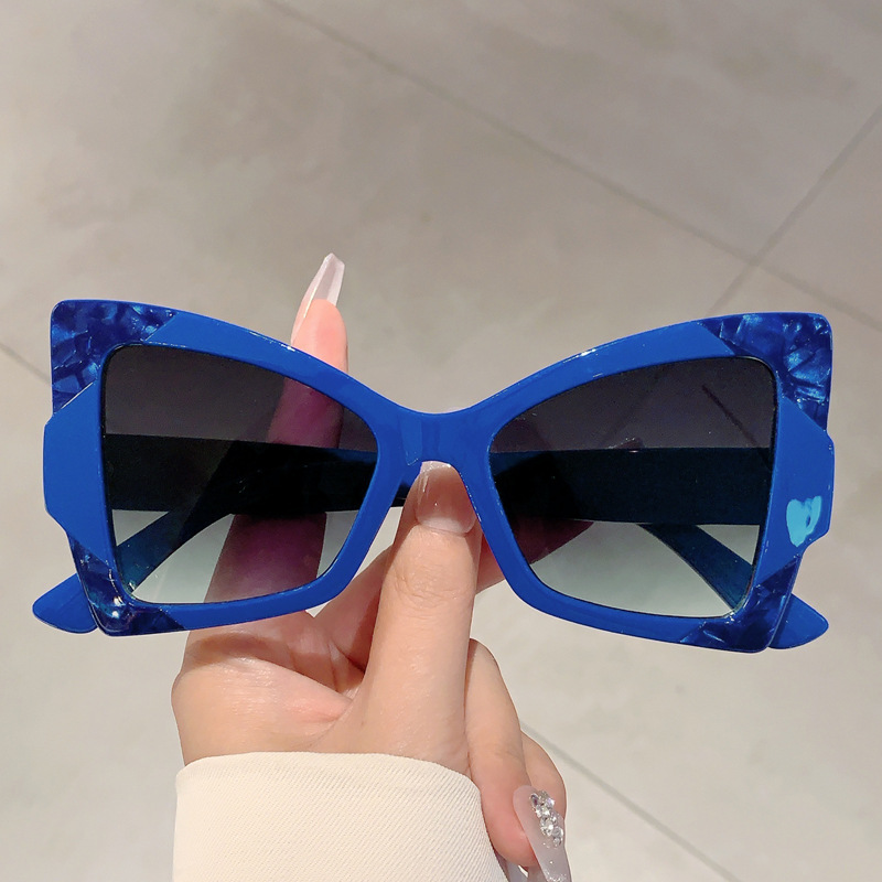 Wholesale Cat Eye Sunglasses Butterfly Shape With Marble Pattern For Women - Everful