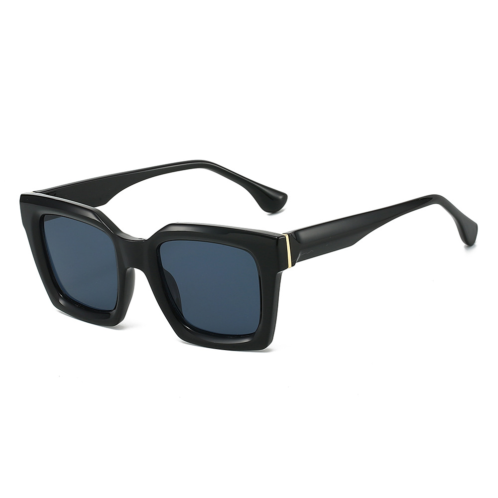 Wholesale Women Retro Square Sunglasses UV400 Protection Large Frame - Everful