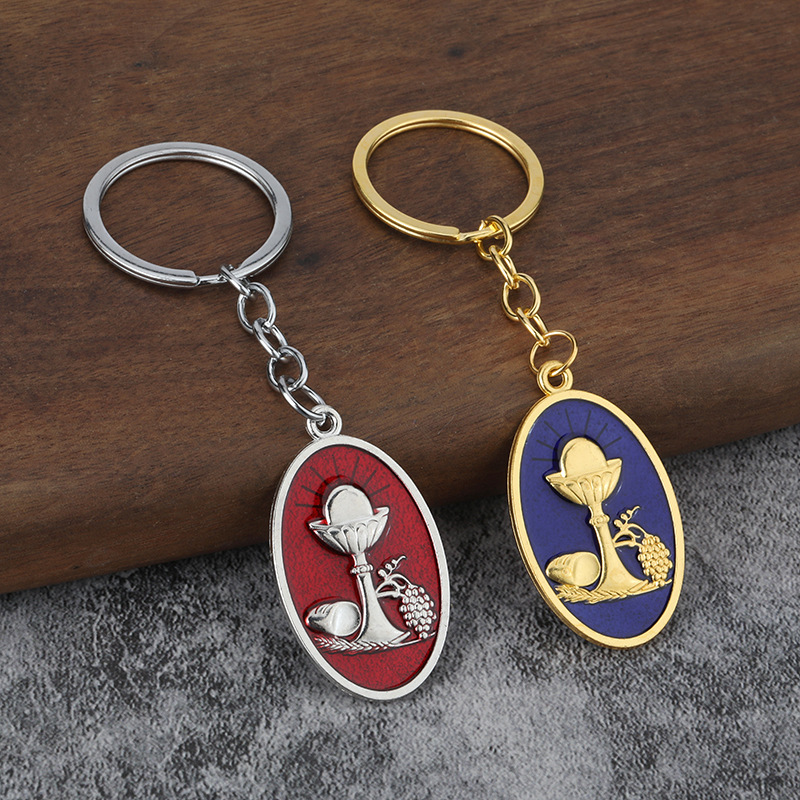 Religious Holy Communion Keychain Zinc Alloy Enamel Chalice Grapes Bread Embossed Keyring For First Communion Baptism Gift
