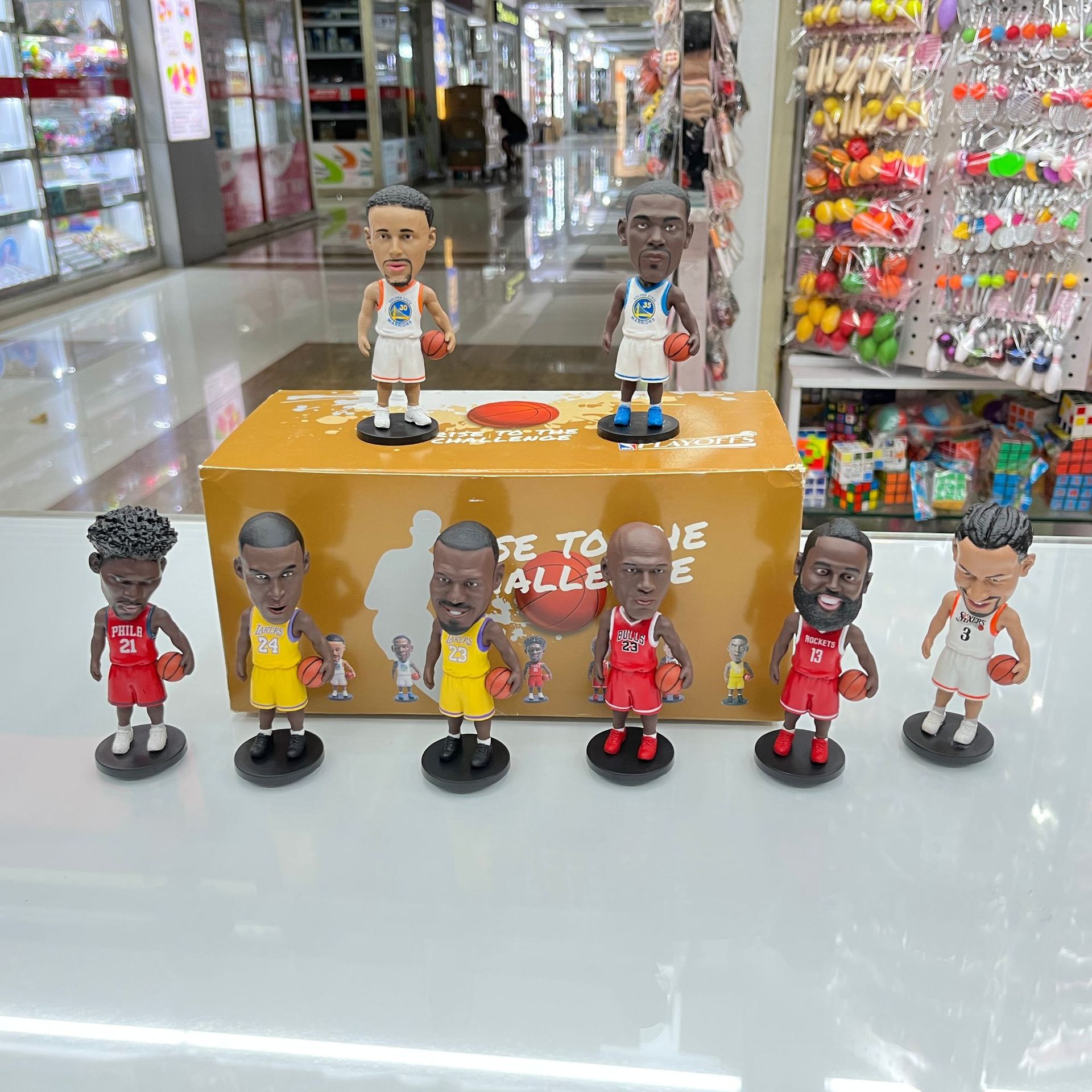 PVC Sports Star Bobblehead Figure Cartoon Action Doll Desktop Ornament For Home Office Car Decor Fans Collection Gift