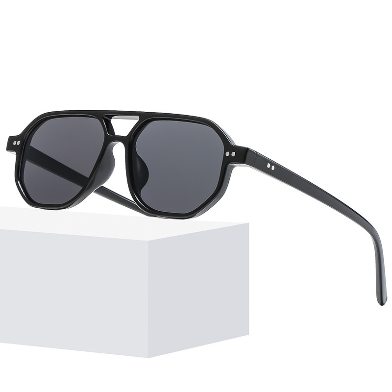 Wholesale Vintage Pilot Geometric Sunglasses UV400 Protection For Men Women - Everful