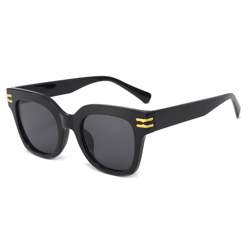 Wholesale Trendy Oversized Square Sunglasses UV400 Protection For Men Women - Everful