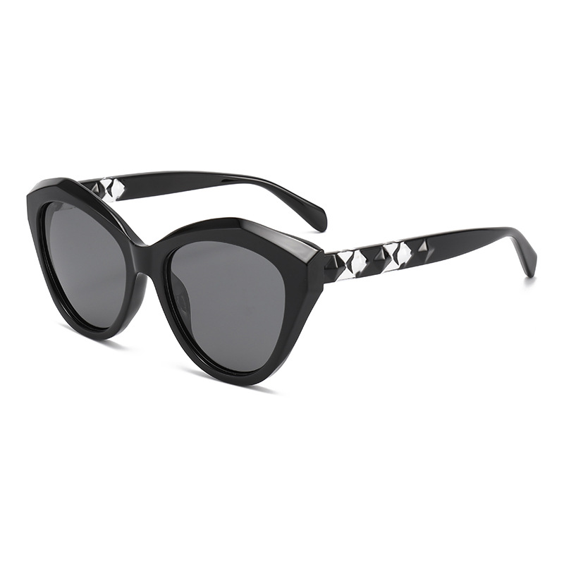 Wholesale Women Cat Eye Polarized Sunglasses with PC Frame and TAC Lens - Everful