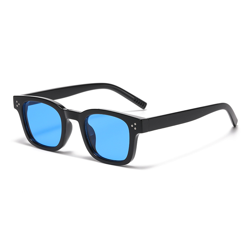 Wholesale Vintage Square Frame Sunglasses UV400 Protection PC Eyewear - Everful