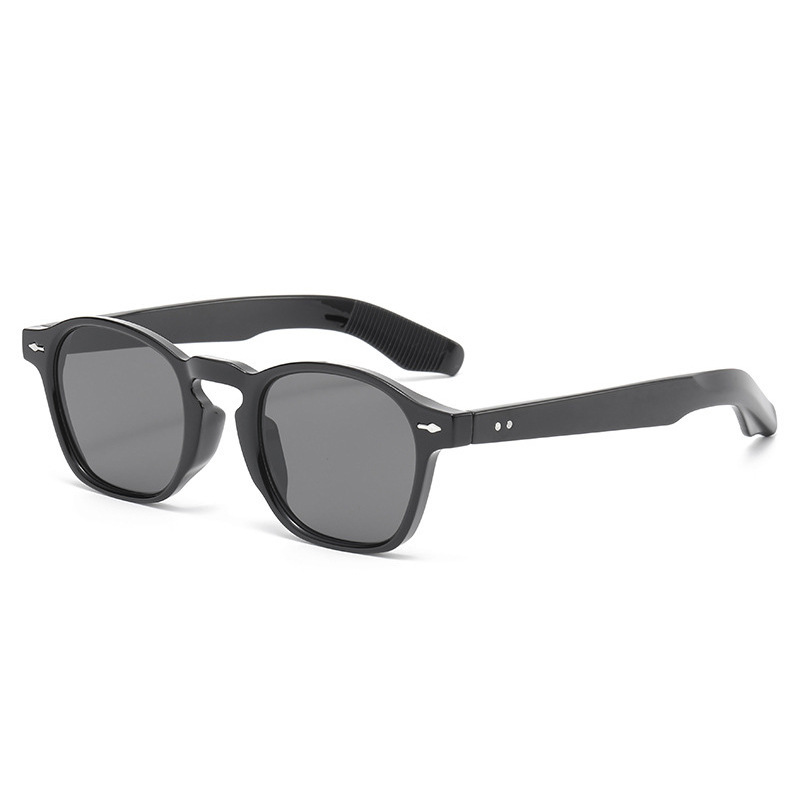 Wholesale Retro Oval UV400 Sunglasses with PC Frame and Rivet Decoration - Everful