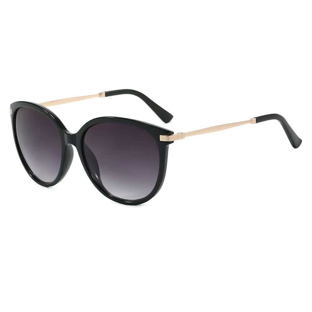 Wholesale Women Cat Eye Sunglasses with Metal Temples and PC Frame - Everful