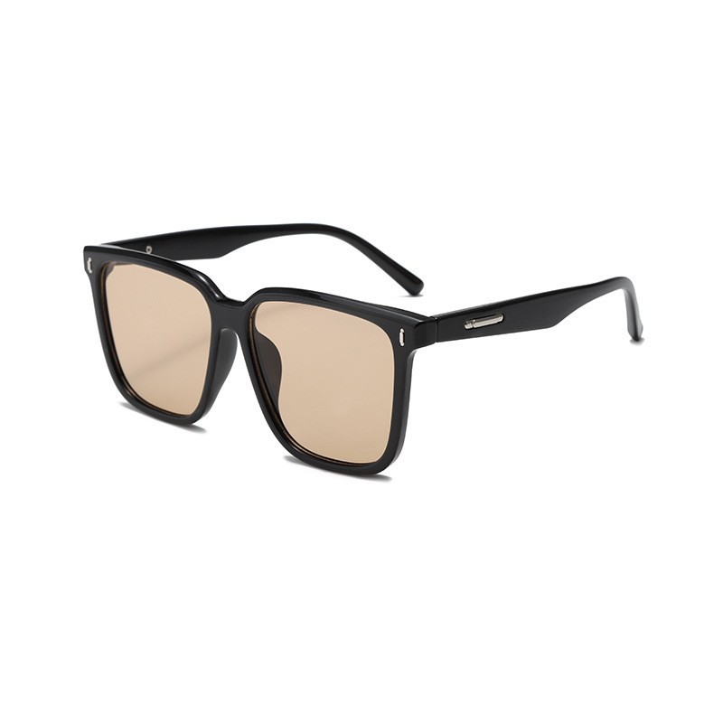 Wholesale Women's Vintage Square Sunglasses PC Frame UV400 Protection - Everful