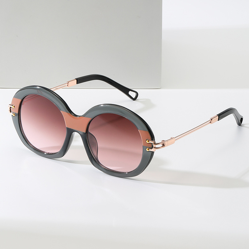 Wholesale Retro Round Oversized Sunglasses UV400 Protection For Women - Everful