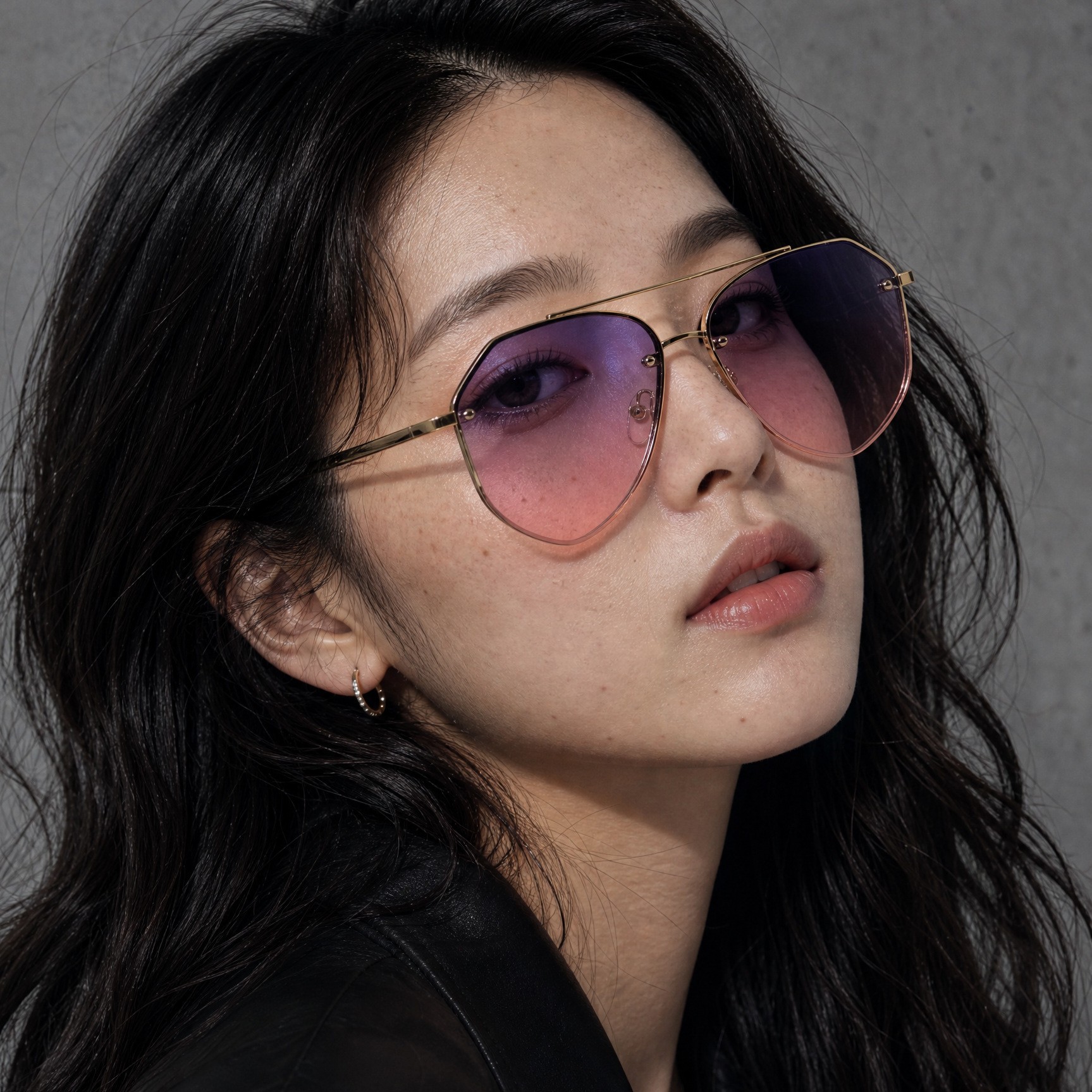 Wholesale Vintage Pilot Metal Frame Gradient Lens Sunglasses - Everful
