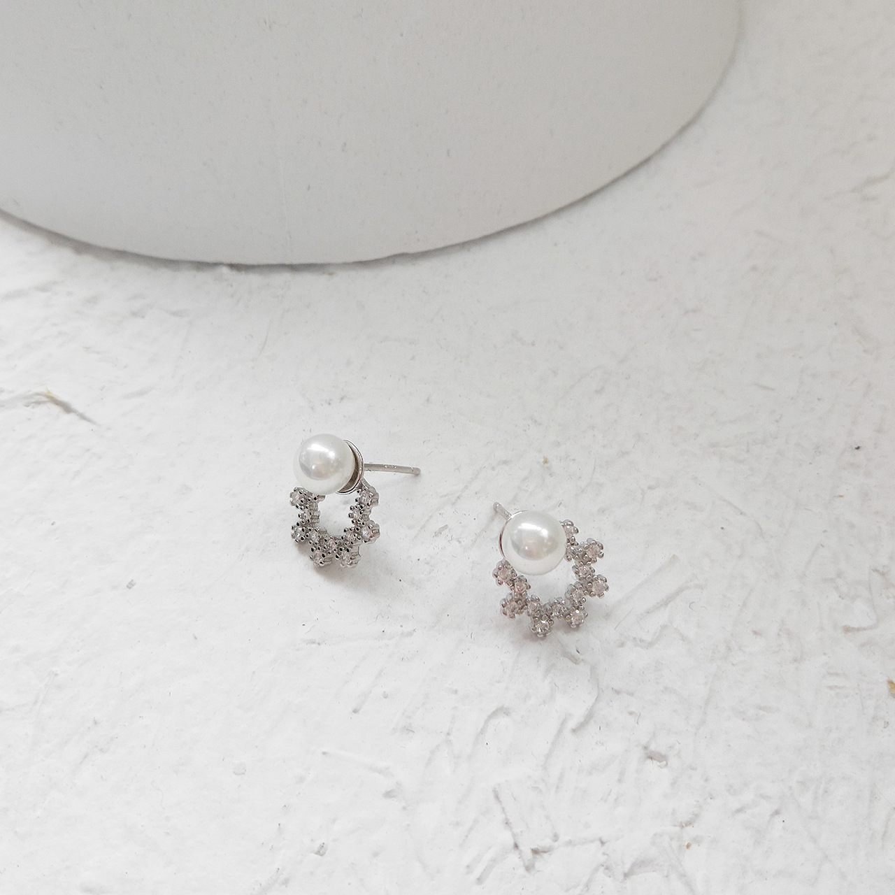 Snowflake Pearl Earrings With 925 Sterling Silver Earring Post Zircon Micro Inlaid Elegant Jewelry For Women