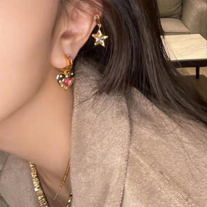 Asymmetric Heart And Star Dangle Earrings Brass 18K Gold Plated Rainbow Zircon Fashion Jewelry For Women Resin Post