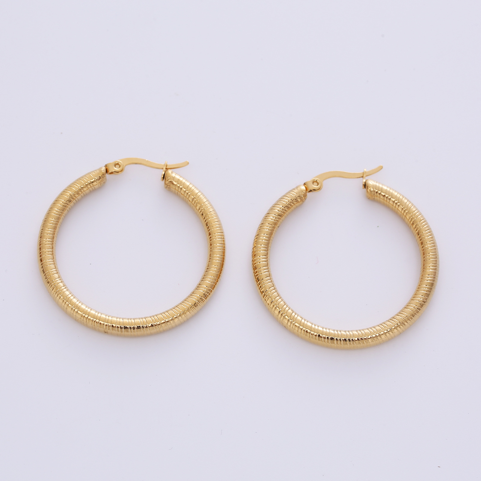 18K Gold Plated 316L Stainless Steel Threaded Round Hoop Earrings Minimalist Fashion Jewelry For Women