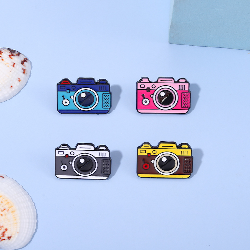 Retro Alloy Enamel Camera Brooches Cartoon Trust Me I'm a Nurse Doctor Pins For Backpacks Clothing Accessories For Women Men Badges