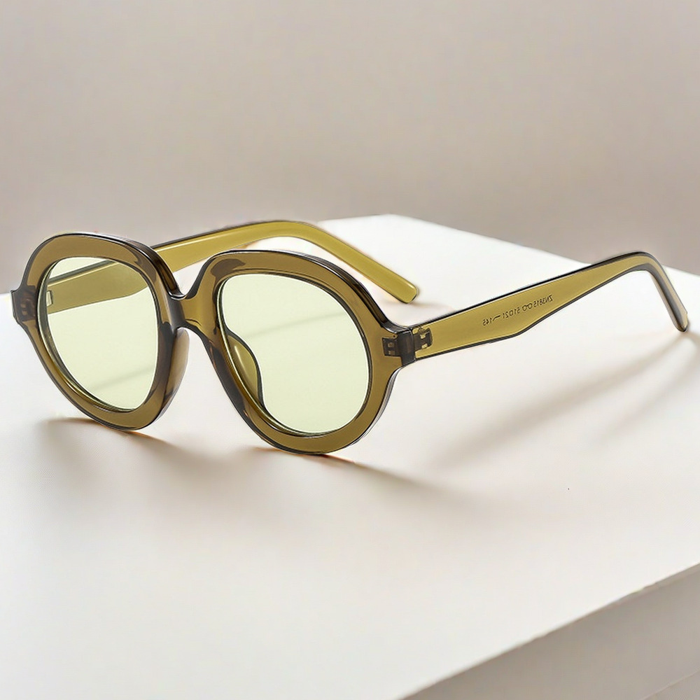 Wholesale Women Oversized Oval Sunglasses Vintage Chic UV400 Protection - Everful