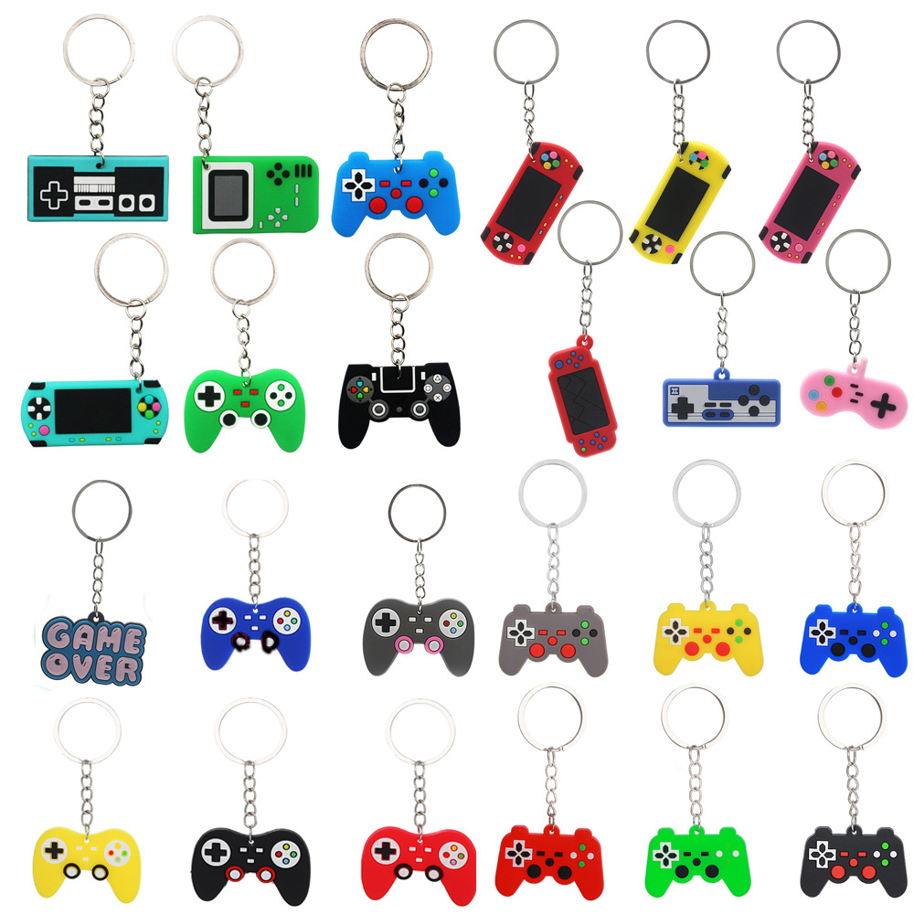 Retro Game Controller Keychains Miniature Video Game Console Pendants PVC Soft Silicone Keyrings For Gamers Party Favors Backpack Accessories Unisex Gift