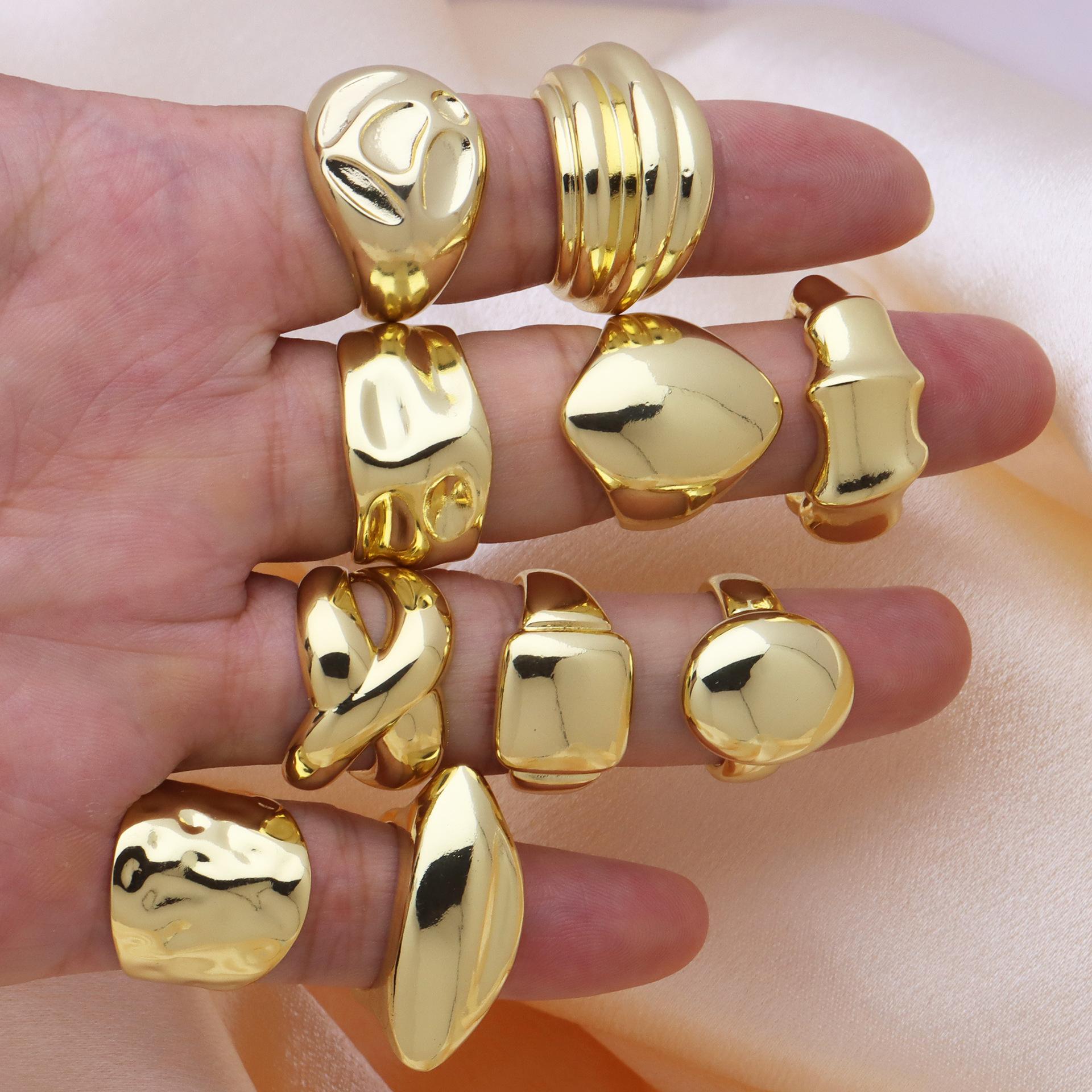 Geometric Open Adjustable Rings Gold Plated Copper Smooth Hammered Texture Minimalist Fashion Jewelry For Women