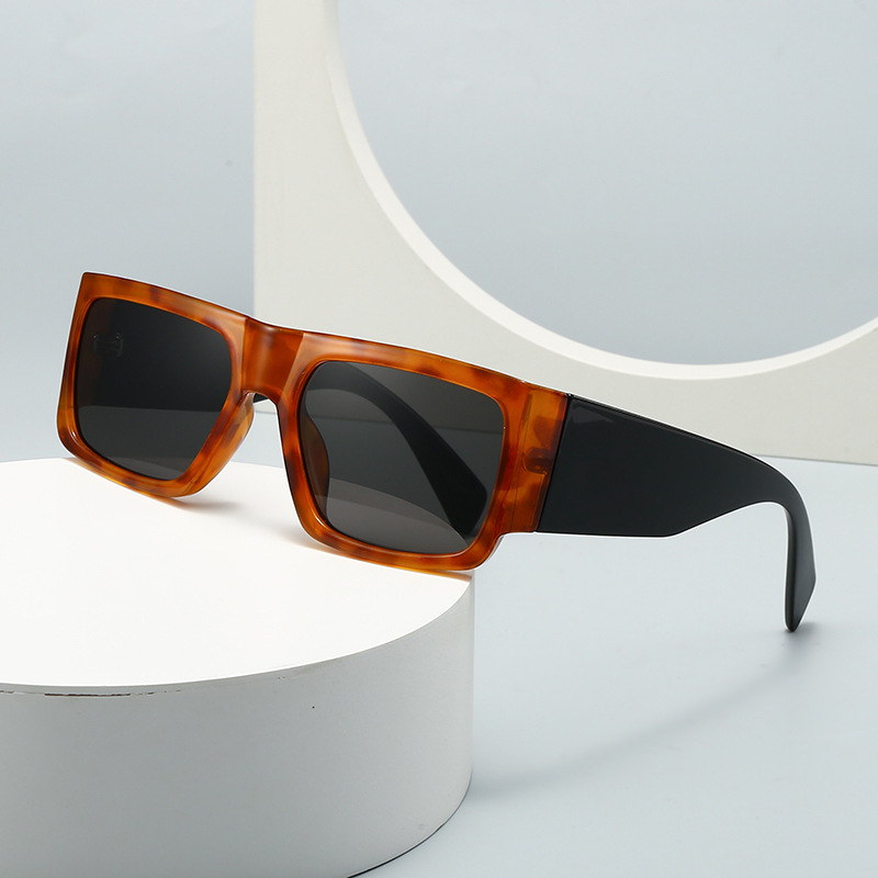 Wholesale Square UV400 Sunglasses With PC Frame For Women Men - Everful