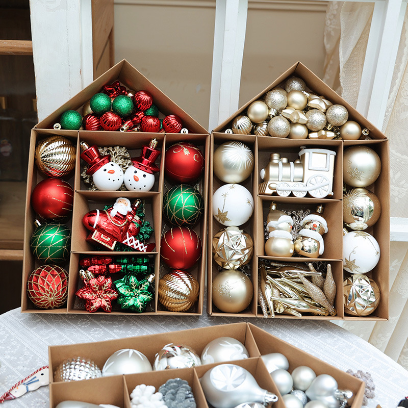 70PCS Christmas Ornament Set Plastic Various Shapes Stars Snowmen Santas Trains For Christmas Tree Festive Home Decoration Multi-Process House Gift Box